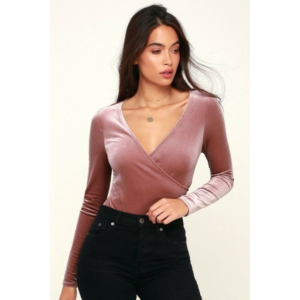 Lulus Chic Mauve Faux Wrap Velvet Bodysuit Top Medium Pink Long Sleeve PD4224